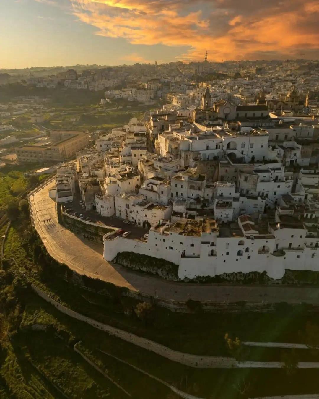 Casetta Zia Minu' Ostuni Luaran gambar